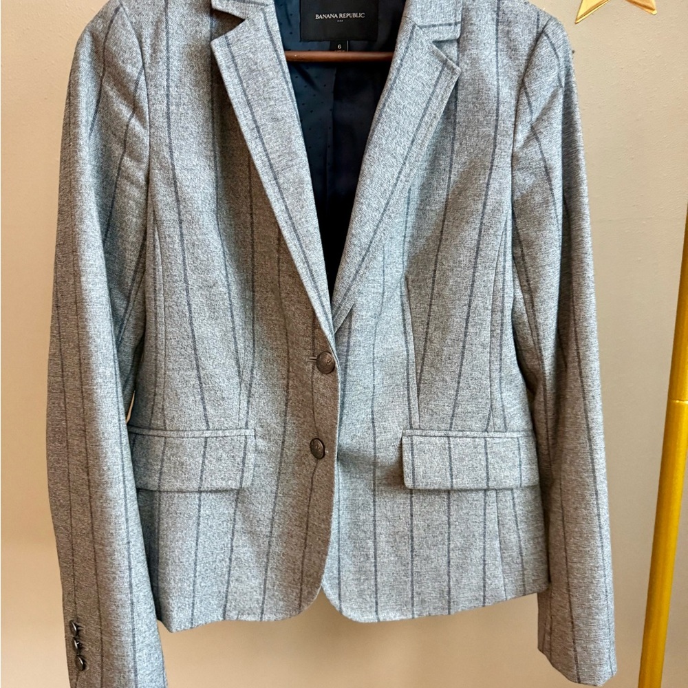 Banana Republic Gray Pinstripe Blazer Womens Size 6 Tailored Work Jacket